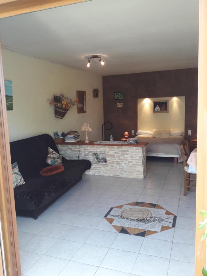 Ma Cabotte De Bourgogne Bed & Breakfast Marmagne  Bagian luar foto